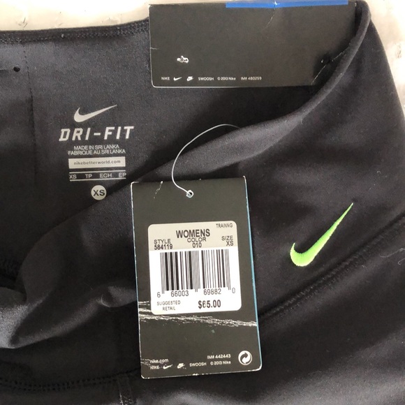 Nike capris tights - Picture 4 of 4